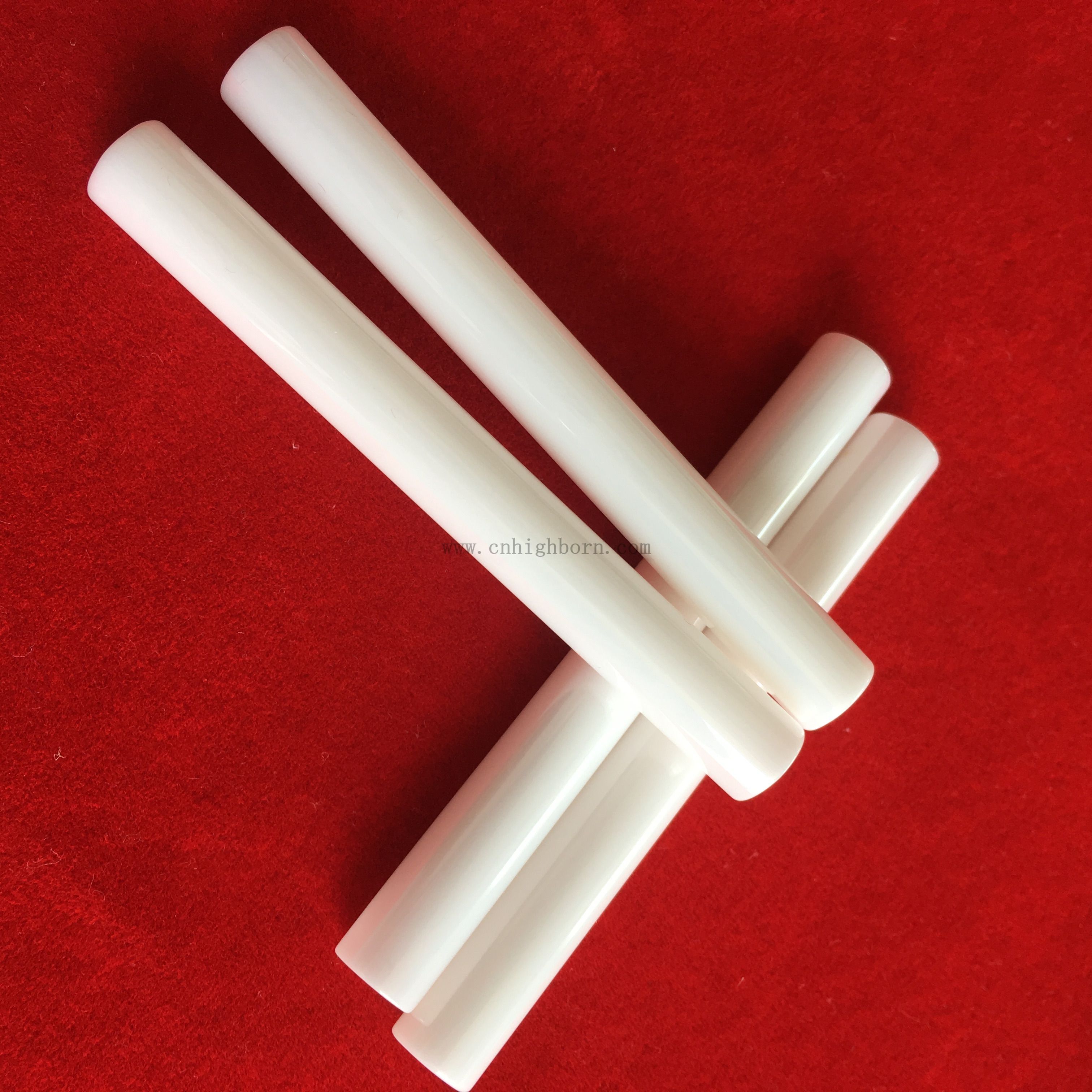 Гладкая иттрия стабилизировала ysz Zro2 Циркония керамическая трубка с обеих сторон открыты