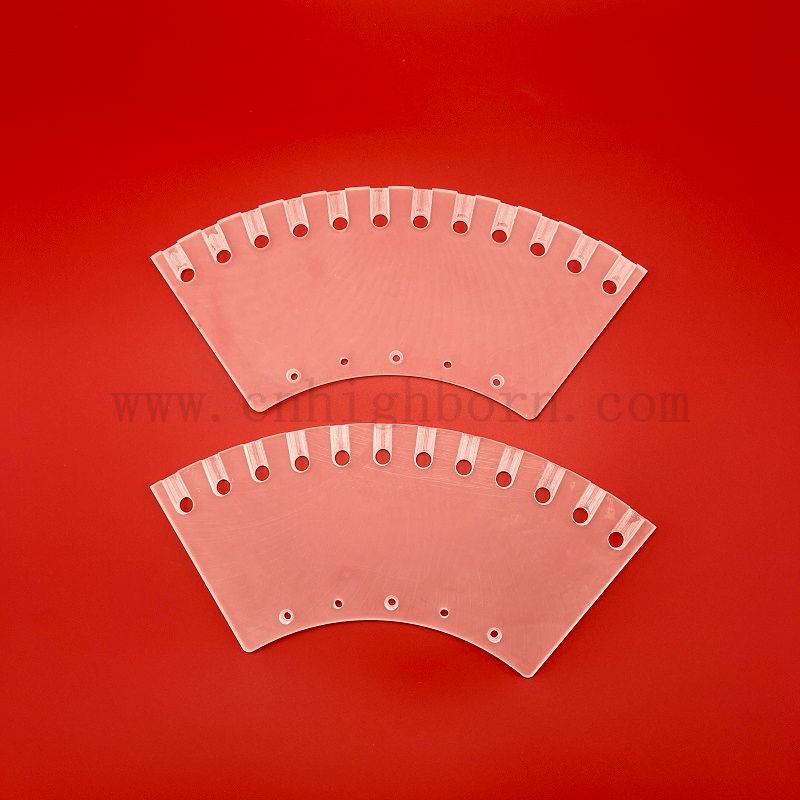  УФ -индивидуальная jgs2 слитая кремнезема прозрачные просверленные отверстия Кварце