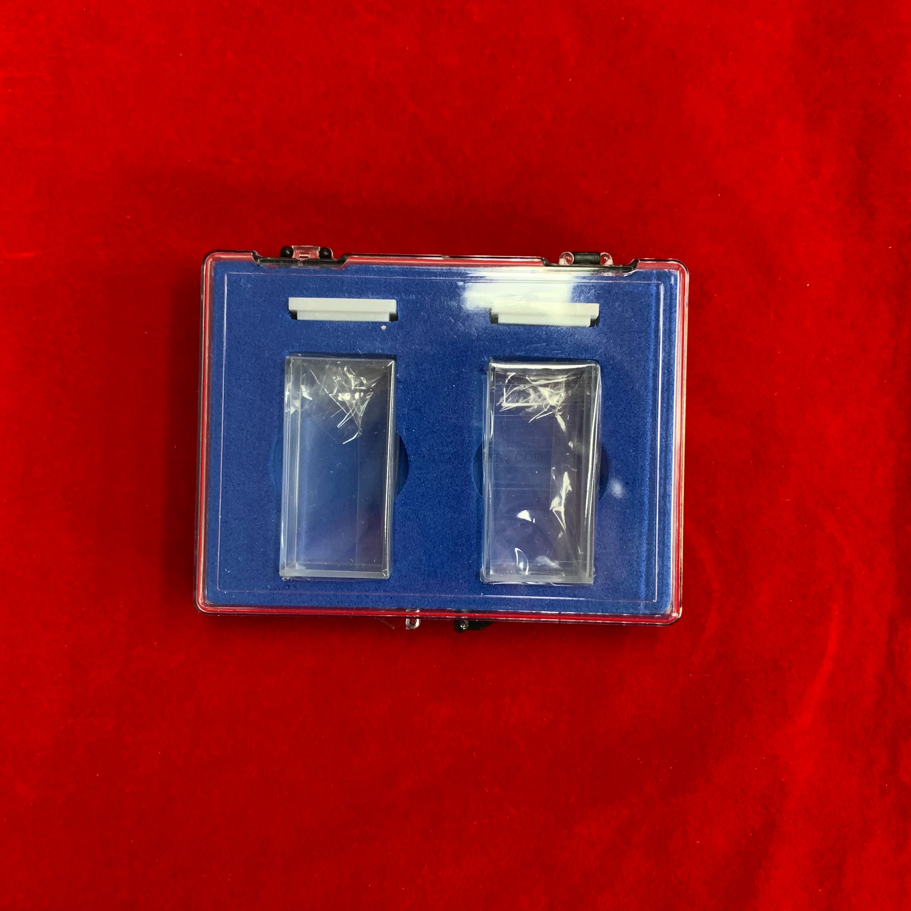 Прозрачная оптическая стеклянная кювета спектрофотометр 7 мл кварцевой стеклянной кюветы Стандартная ячейка флуорометра с крышкой