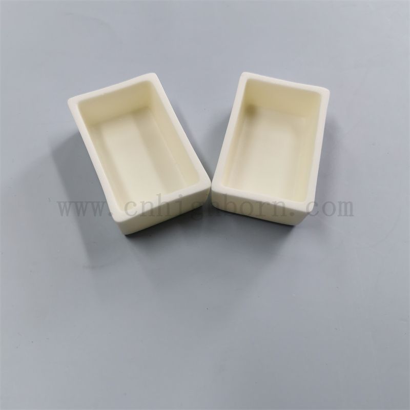 Лабораторное использование высокотемпературных глиноземей лодки Al2O3 Ceramic Crucible