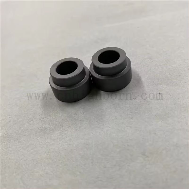 Керамический рукав из карбина кремния индивидуальная наставка на давление.