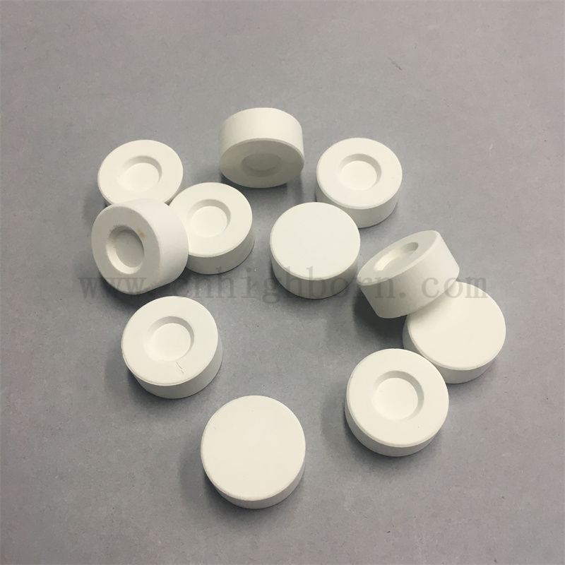 Гипсовая аромата испаряет гипсовую летучую тарелку с эфирным маслом домохозяйства.