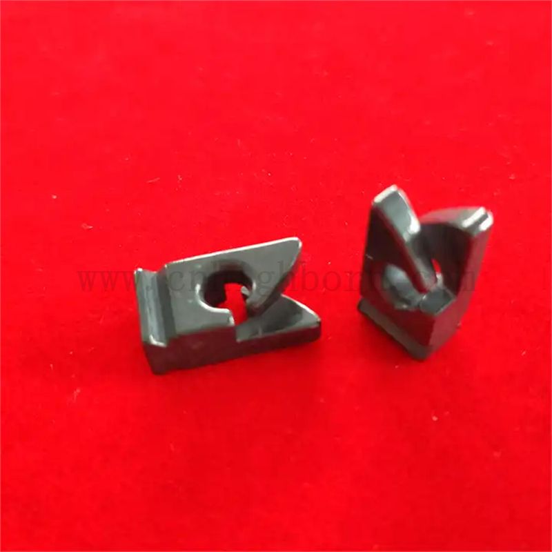 Текстильная проволока направляющая механизм керамическая часть запасной части титанового оксида эйлет Tio2 Керамическая пряжа 