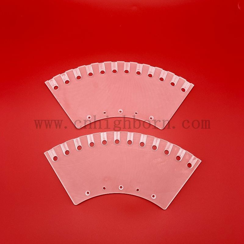  УФ -индивидуальная jgs2 слитая кремнезема прозрачные просверленные отверстия Кварце