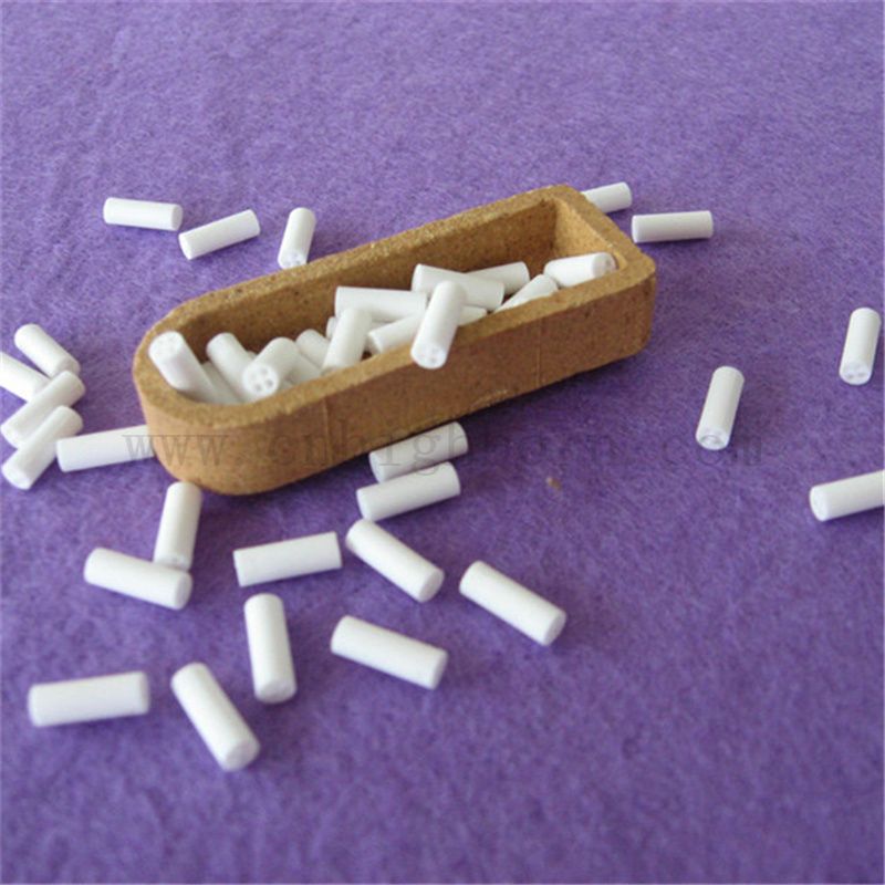 Индивидуальная 95 глинозем из четырех отверстий белая керамическая труба Al2O3 Al2O3