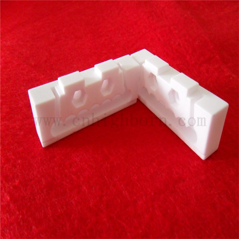 Индивидуальная электрическая изоляция 95%AL2O3 Керамические части глинозцы.