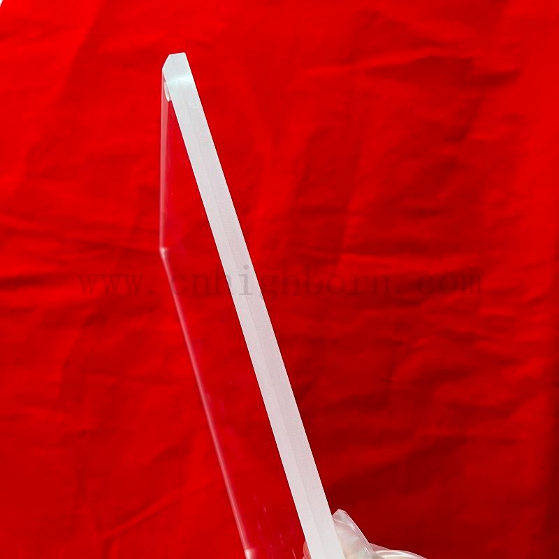 Профессионально произведенная лазерная кварцевая квадратная пластина квадратной квадратной тарелки с отверстием