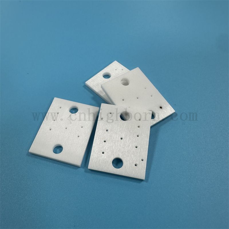 Изолятор циркония нерегулярная доска высокая твердость Полиция керамическая пластина Zro2 Zro2