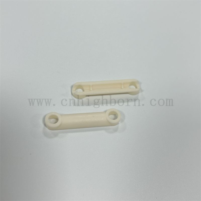 Износостойкий 95% 99% обработка Al2O3 Структурная часть алюминия керамические компоненты