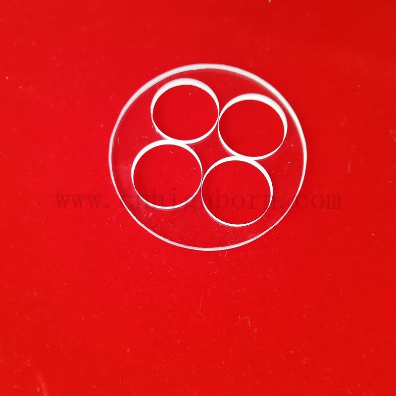 92% прозрачное Quartz Glass UV Fused Plass Plate с лазерными отверстиями