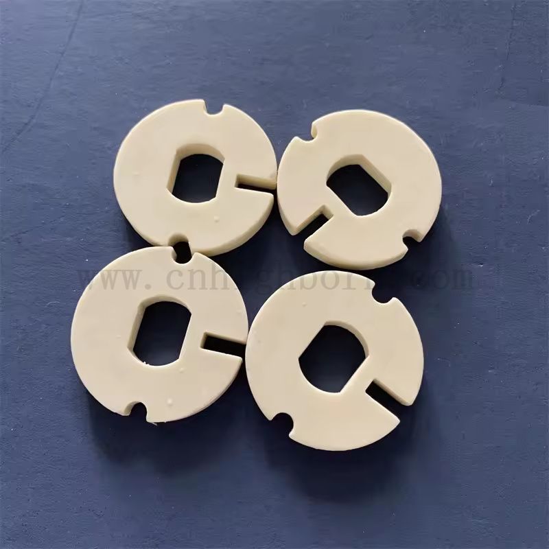 Индивидуальная нерегулярная деталь изолятора Corundum