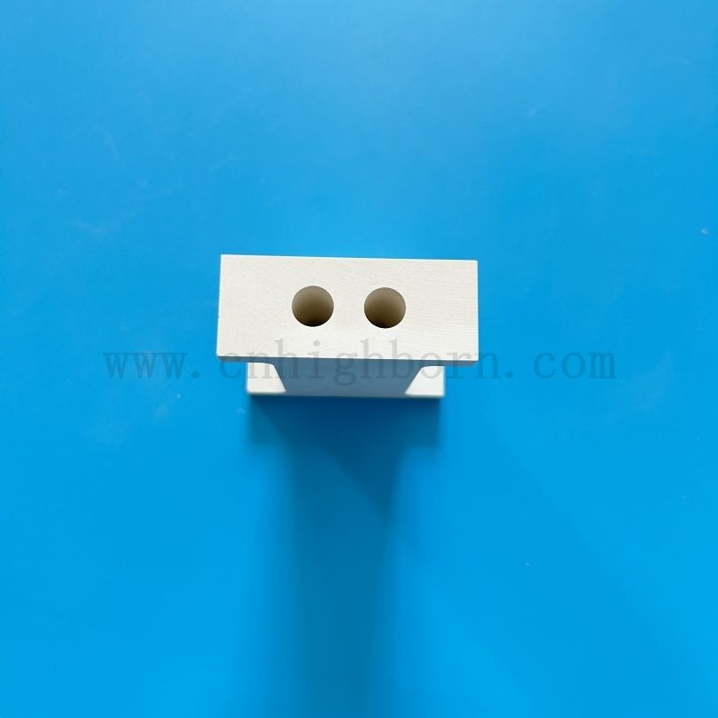 Заводская поставка с коротким временем заказа. Керамический блок бора с отверстиями