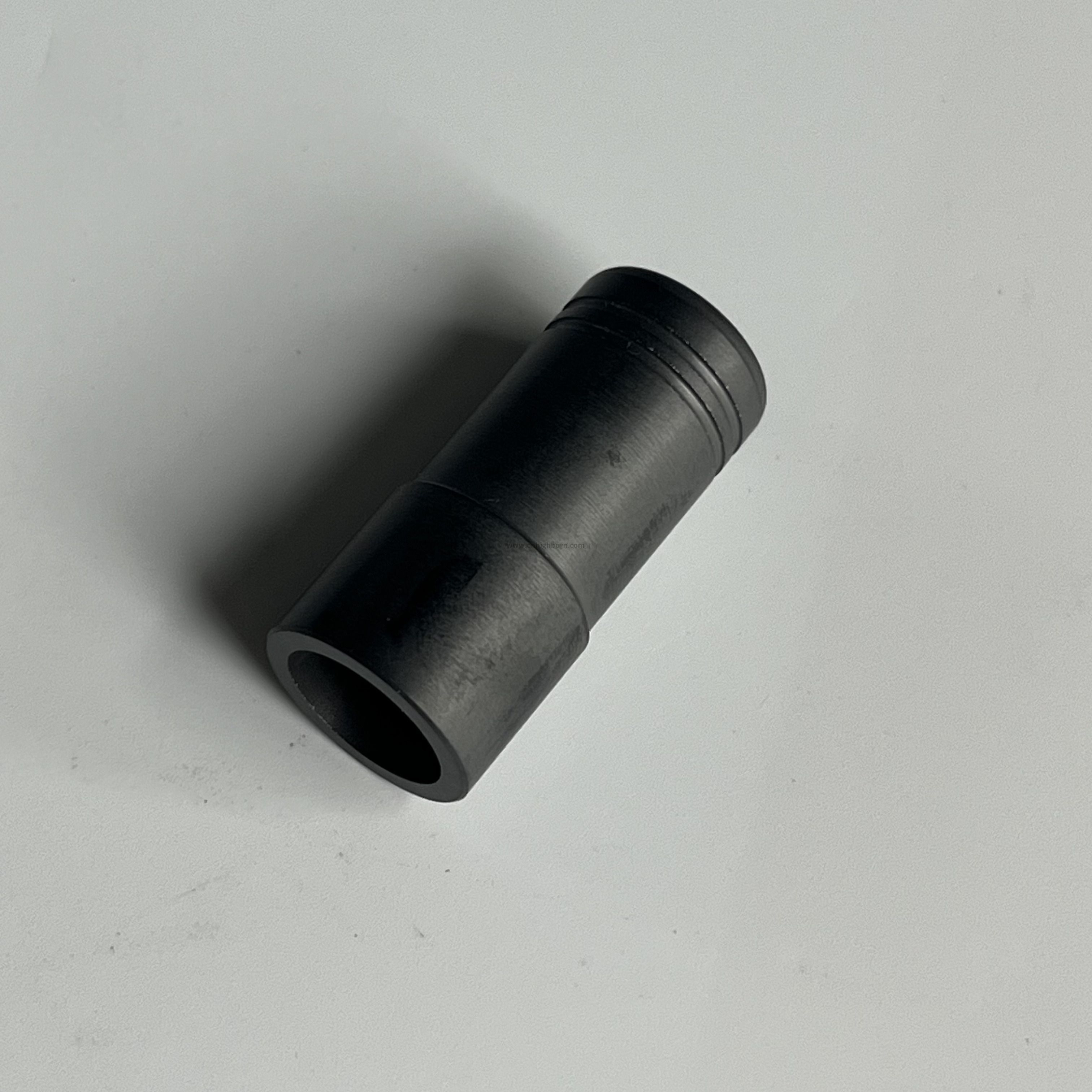 Изолятор Трубка из карбида кремния Карбид кремния Керамическая труба нестандартной формы