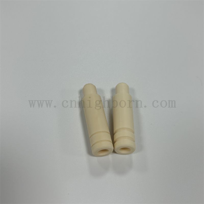 Электрическая изоляционная точность 99 фарфоровой фарфоровой фарфор Al2O3 Керамическая трубка с шагом