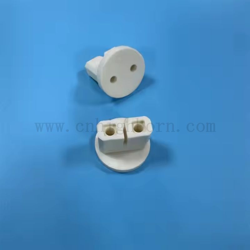 Промышленные индивидуальные глиноземные керамические части 95% Al2O3 Изоляционные запасные части