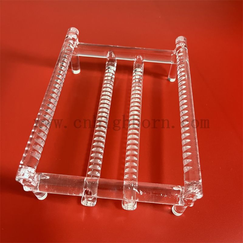 слитая кварцевая лодка