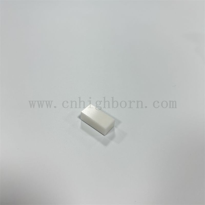 Индивидуальные керамические блоки циркония с высокой жесткостью используются для коррекции инструментов