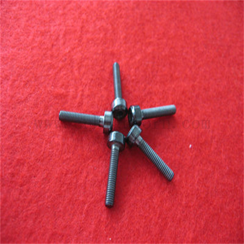 Черный керамический изоляционный винт Zro2