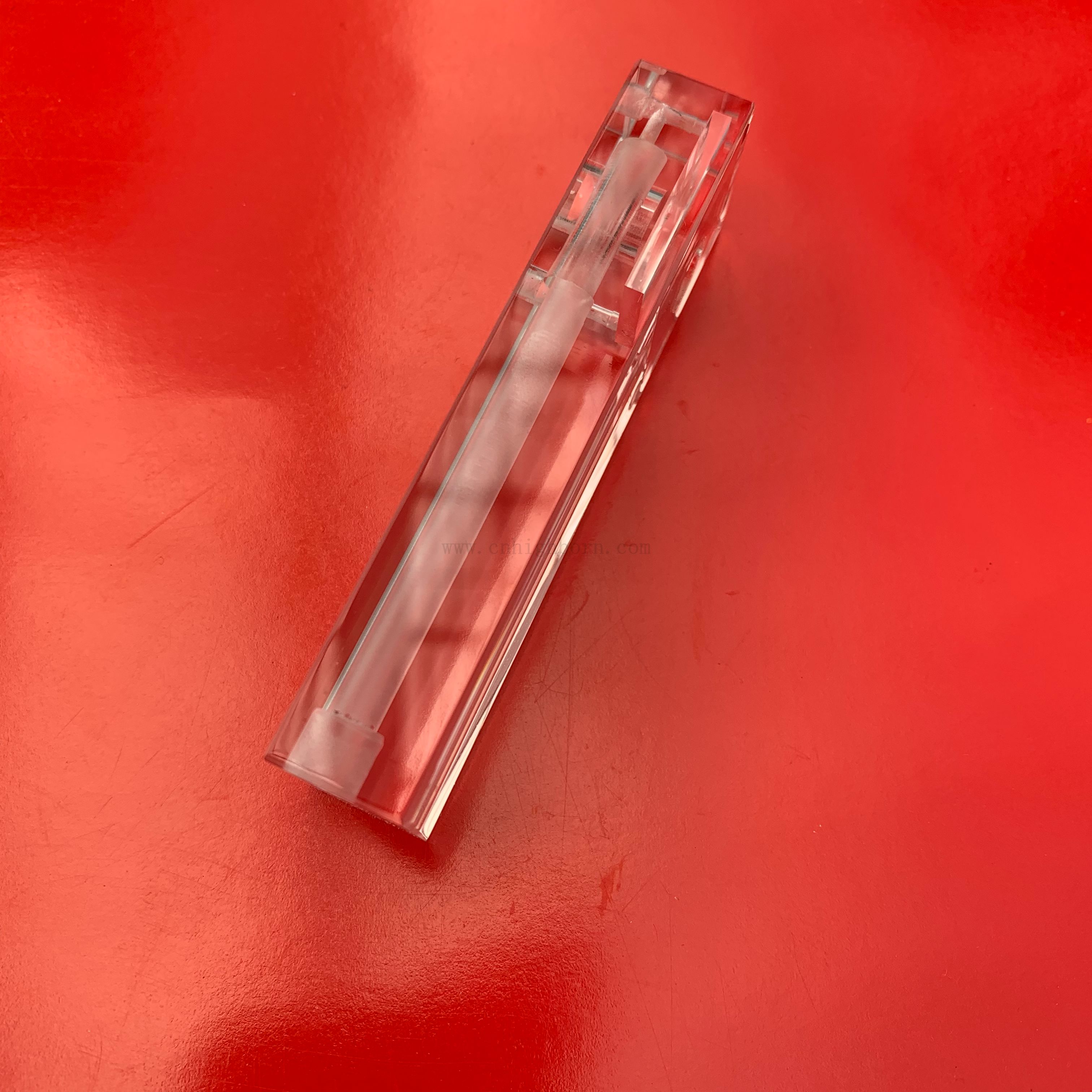 Лабораторная микрорежна микрорежна прозрачная Quartz Стеклянная кювета по течению через колориметр