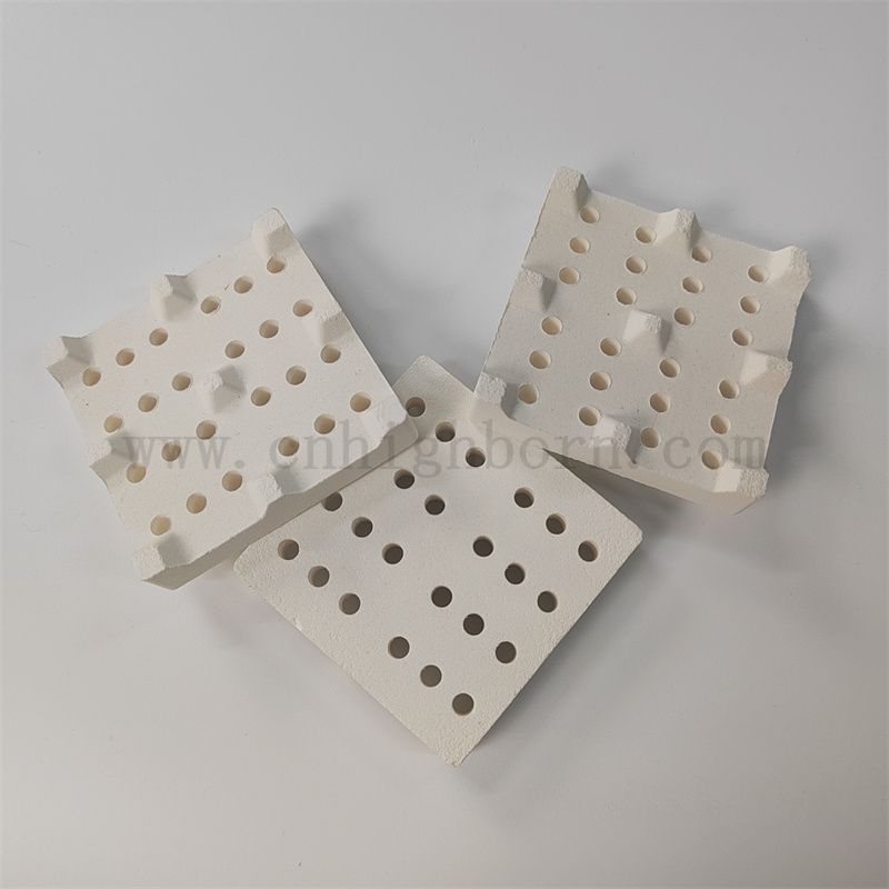 Рефрактерный нерегулярный кордиеритный керамический блок изолятор, устойчивый