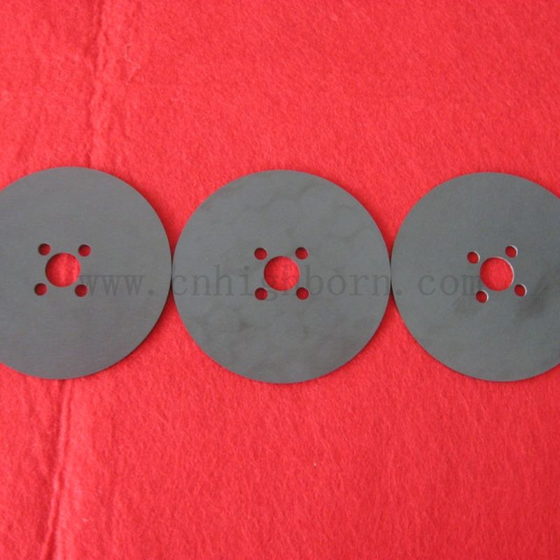 Пользовательская лазерная просверленная черная циркония круглая керамическая диск Zro2 Zro2