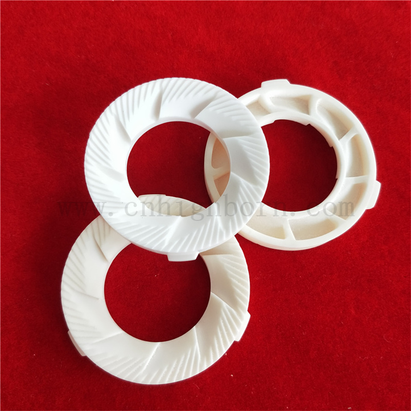 Аксулярный кофейный кофе с алюмизмом.