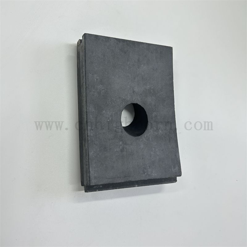 Изолятор черный кремниевый карбид с керамическим лист SIC с устойчивой к износостойкой дырочне