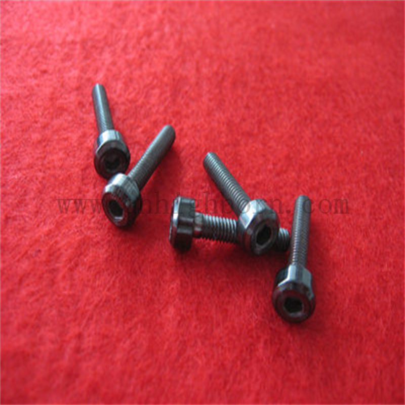 циркониевый винт