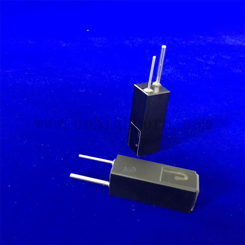 проточная кювета с черной стенкой