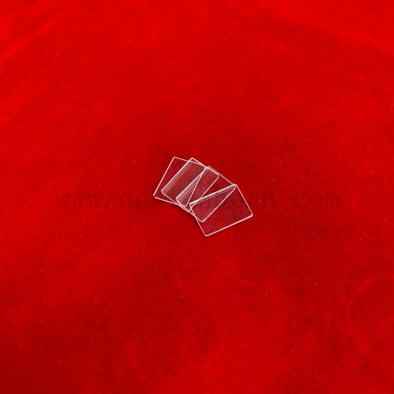 Индивидуальная квадратная прозрачная кварцевая стеклянная пластина с высокой коррозионной стойкостью