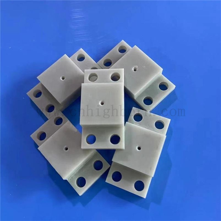 Индивидуальная алюминиевая нитридная керамическая пластина Aln детали для теплового распределителя 