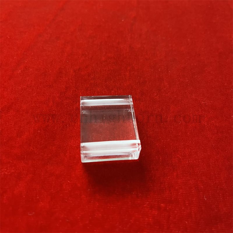 Высокий пропускание квадрат прозрачный полированное стеклянное стеклянное лист с лазерным бурением с лазерным бурением