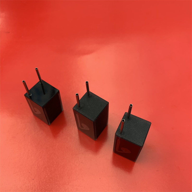 10 мм легкий путь 0,03 мл оптическая стеклянная ячейка Черная кварцевая кювета