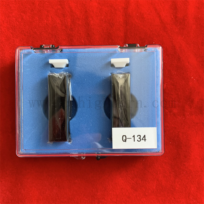 Лабораторная стеклянная посуда 1 мл кварцевая ячейка Микроквета с черной стеной Quartz Стеклянная кювета с крышкой