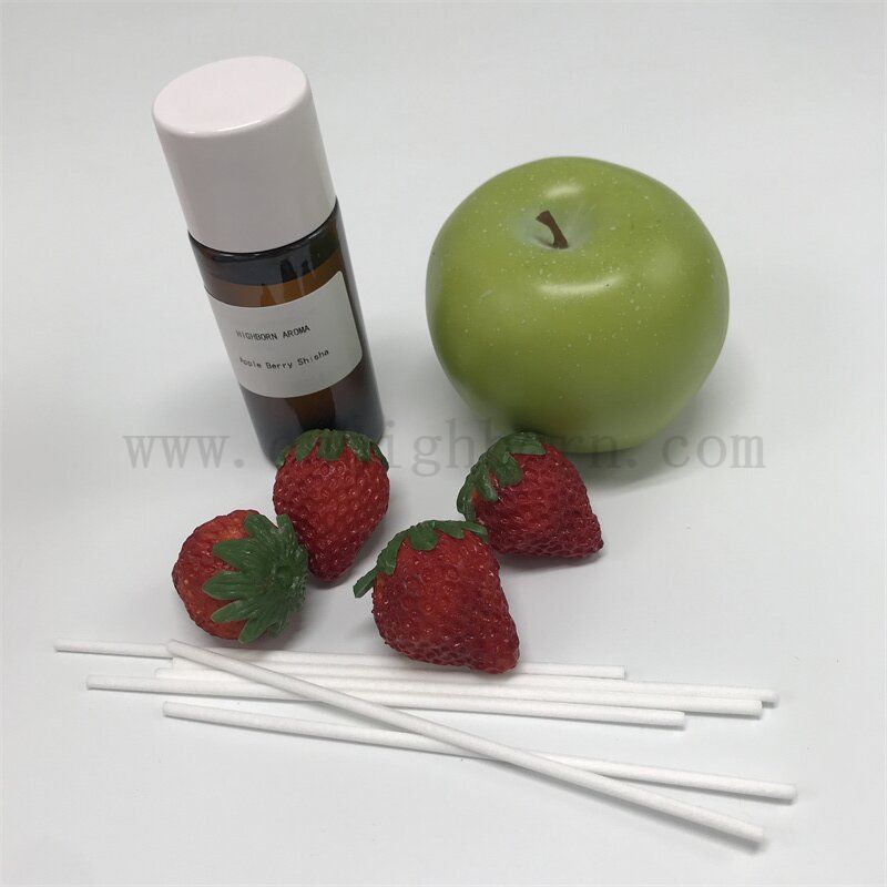 Аромат эссенции Apple и Berry Fruits.