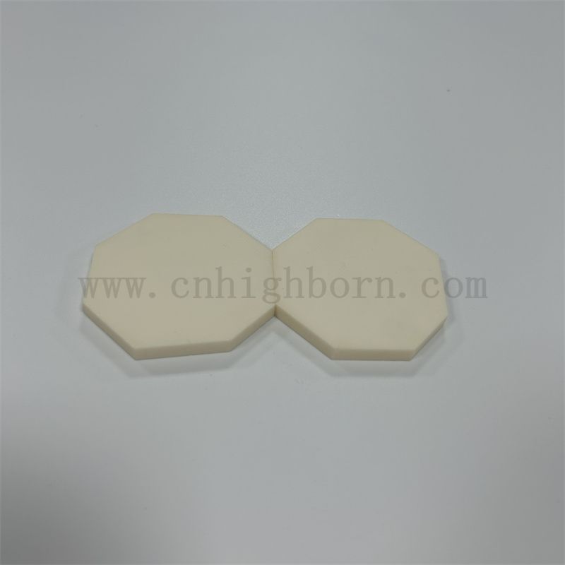 Индивидуальная пластина с глинозмом с глинозмом керамической защиты Al2O3