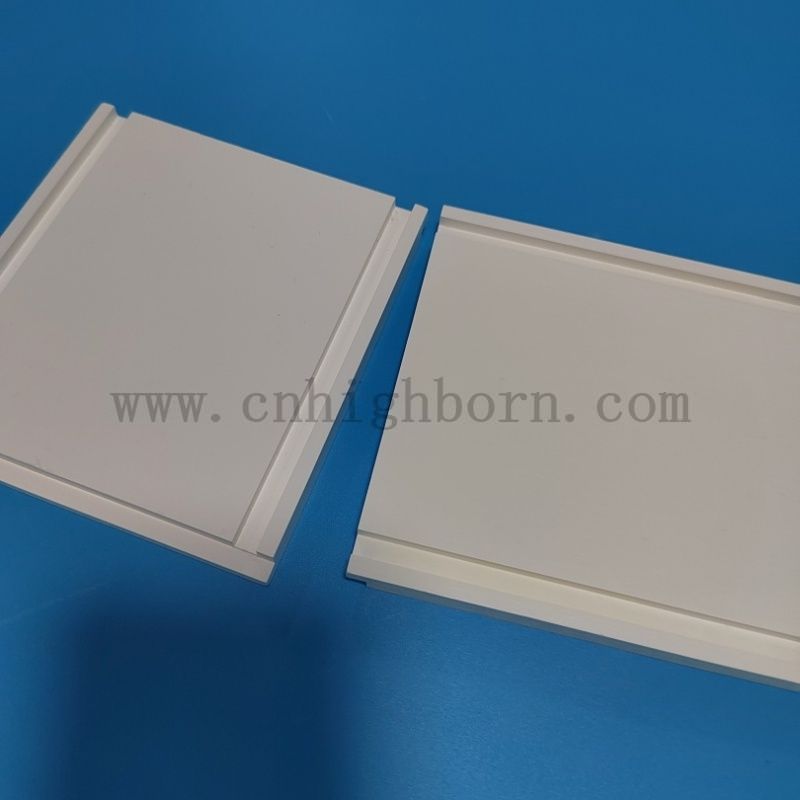 Керамическое пластинку с керамическим бором с коротким временем.