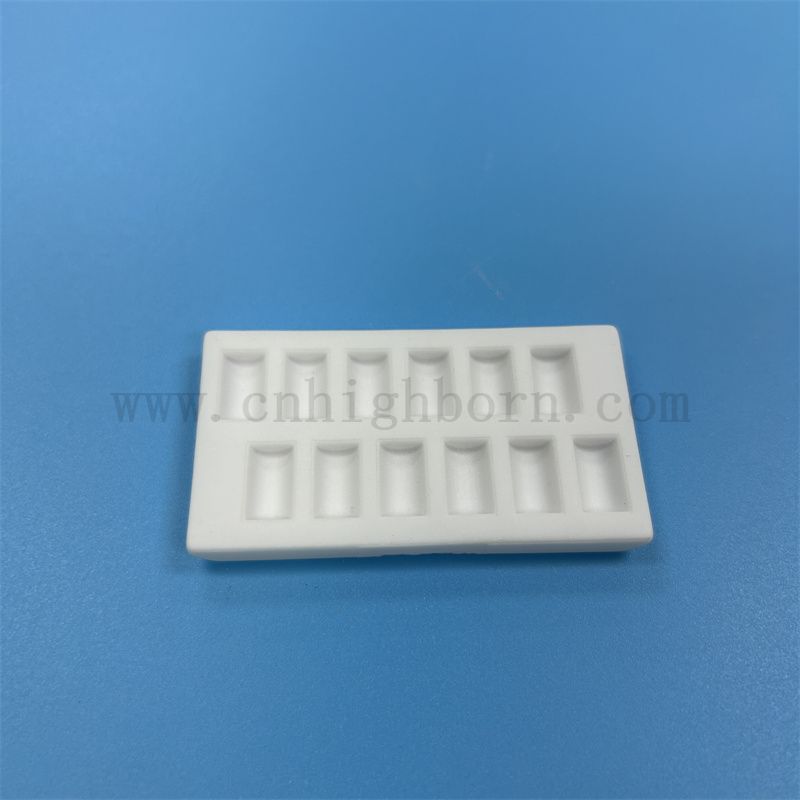 Подгонянный тигель кордиерита керамической доски муллита корунда тугоплавкий керамический