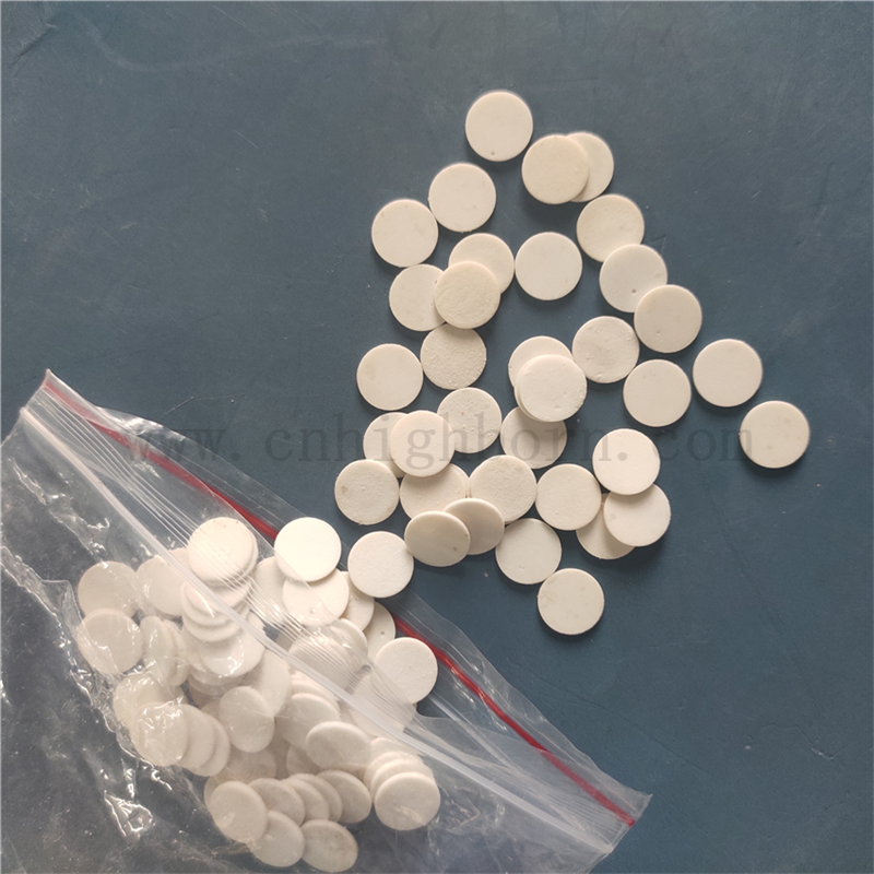 Керамическая диск с оксидом магния с высокой чистотой.