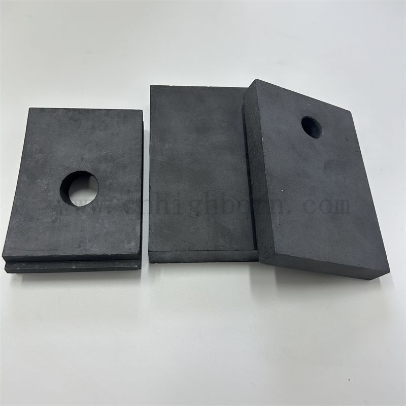 Изолятор черный кремниевый карбид с керамическим лист SIC с устойчивой к износостойкой дырочне