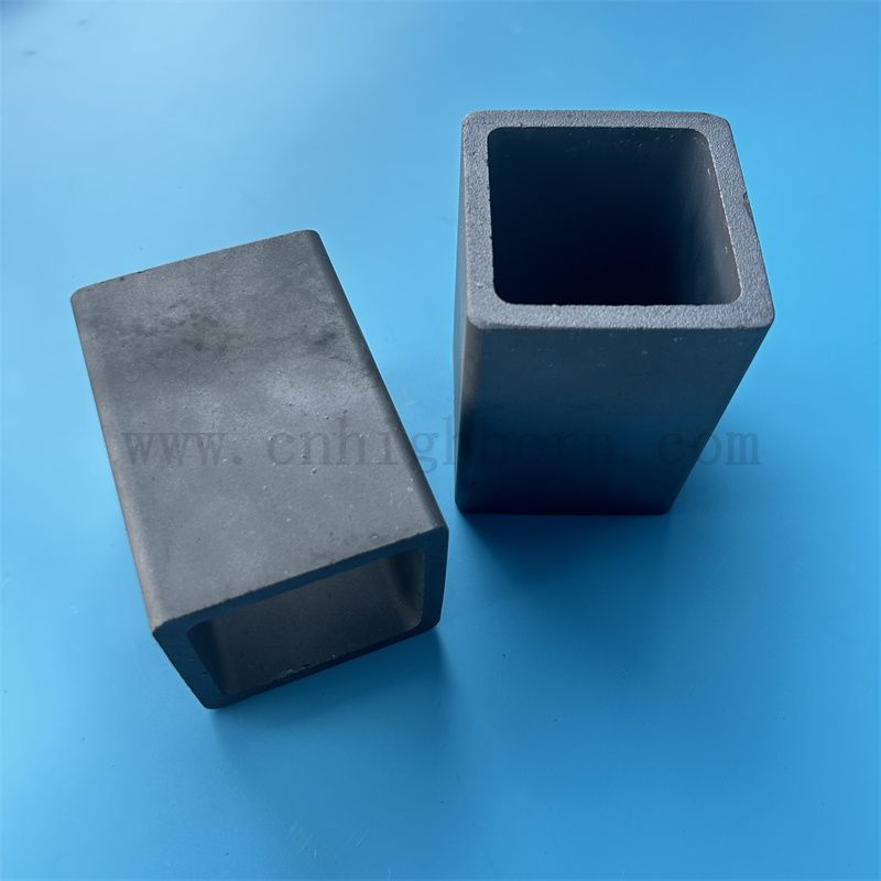 Изолятор кремниевой квадратная трубка Высокая твердость реакция спекания керамической трубы SIC SIC