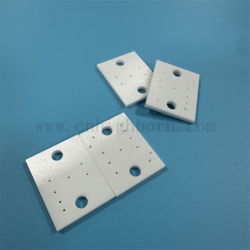 Изолятор циркония нерегулярная доска высокая твердость Полиция керамическая пластина Zro2 Zro2