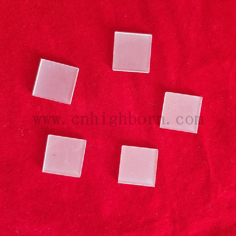 Квадратная кварцевая пластина