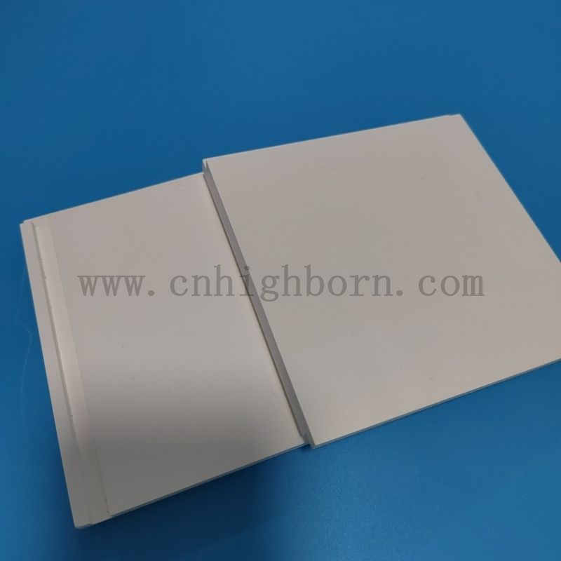 Керамическое пластинку с керамическим бором с коротким временем.