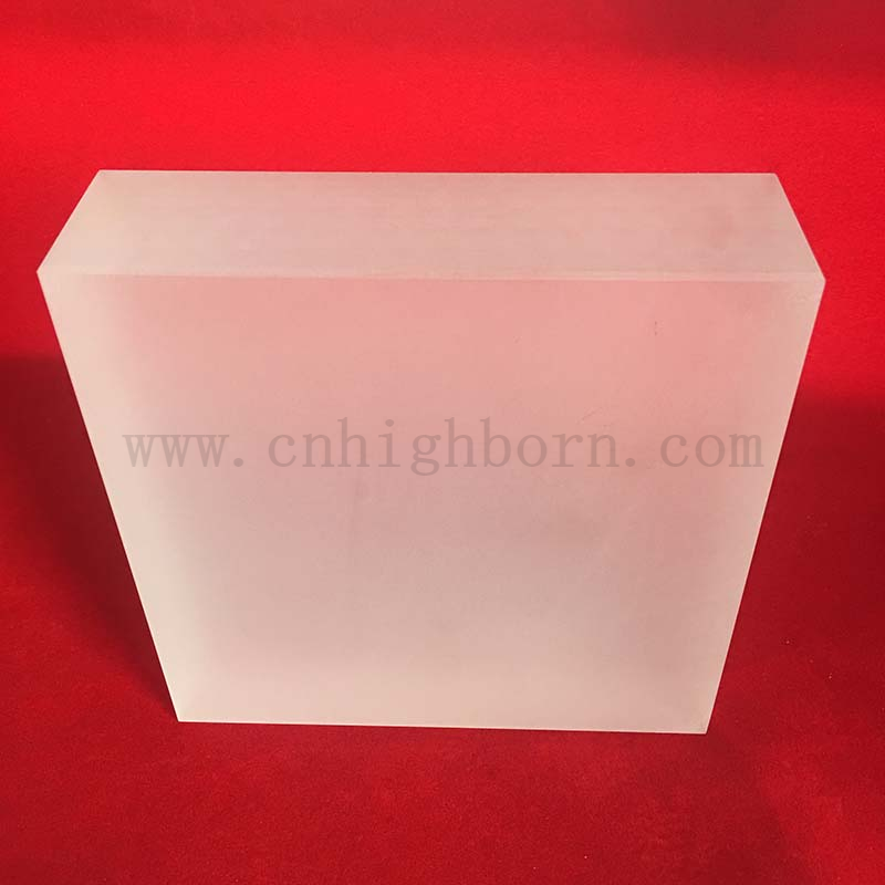 непрозрачная кварцевая пластина