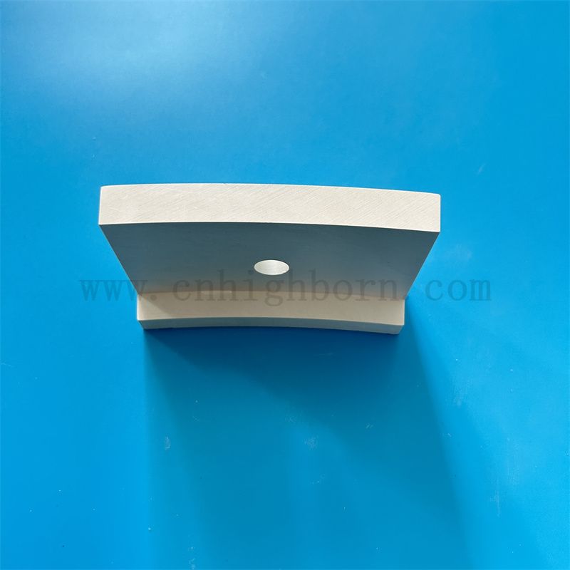 Горячая прессованная 99% гексагональная нитридная керамическая пластина Bn Bn Hbn Pale