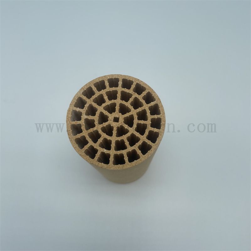 Электрическая отопительная отрасль горячий воздух нагрев ядра Оборотный керамический держатель Cordierite Cordierite