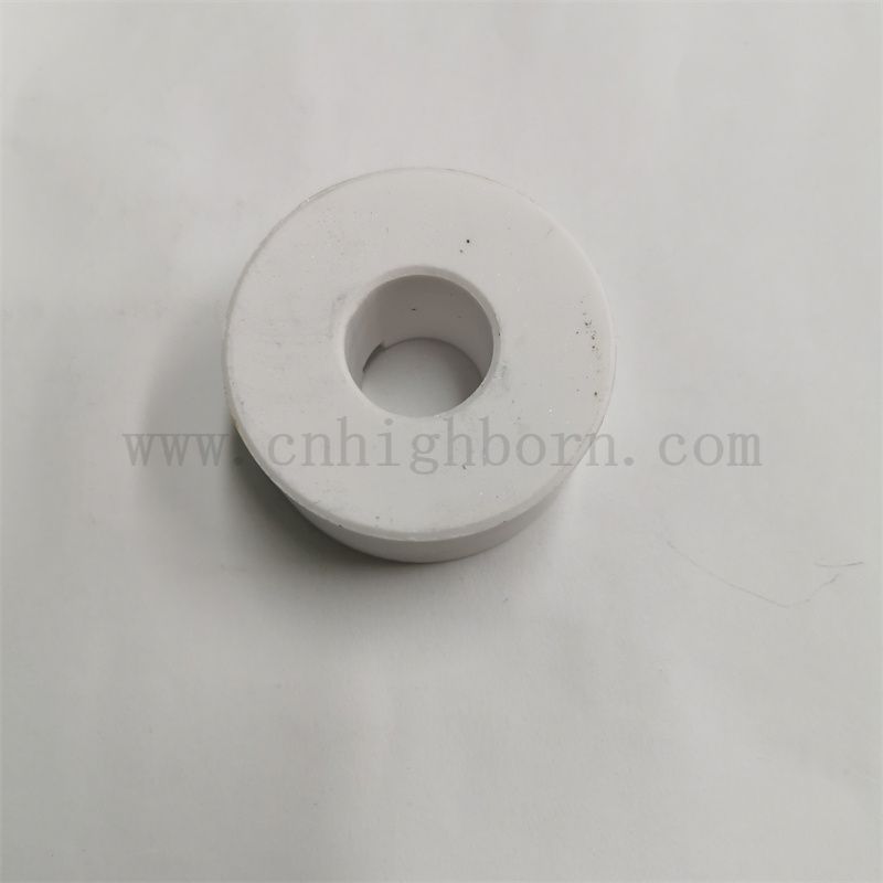 Custom 95%керамический изолирующий кустарник Al2O3 Керамическая часть